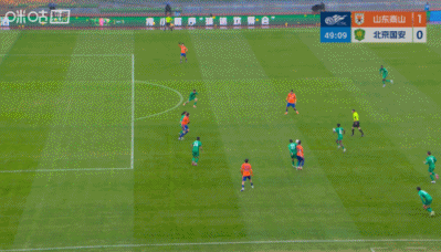 竞彩足球中奖查询-一战封神!克雷桑本轮中超独造两球,带队2比1击败国安头号功臣